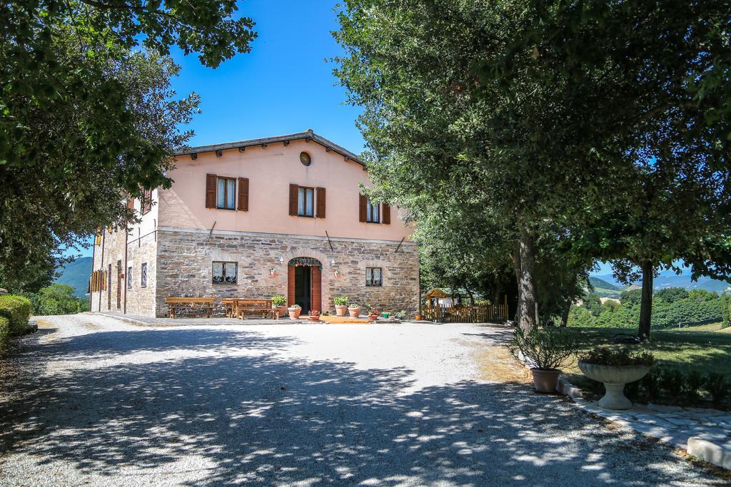 Agriturismo La Caputa Urbania Εξωτερικό φωτογραφία