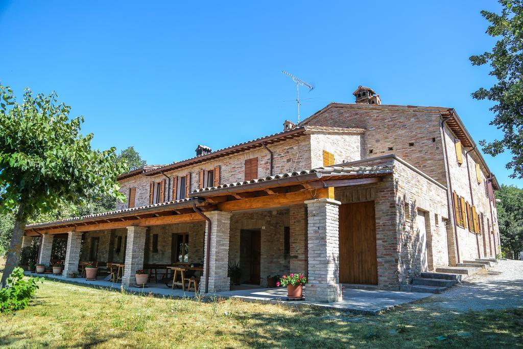 Agriturismo La Caputa Urbania Εξωτερικό φωτογραφία