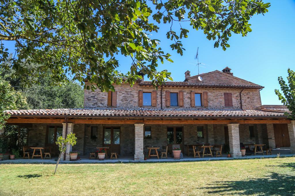 Agriturismo La Caputa Urbania Εξωτερικό φωτογραφία