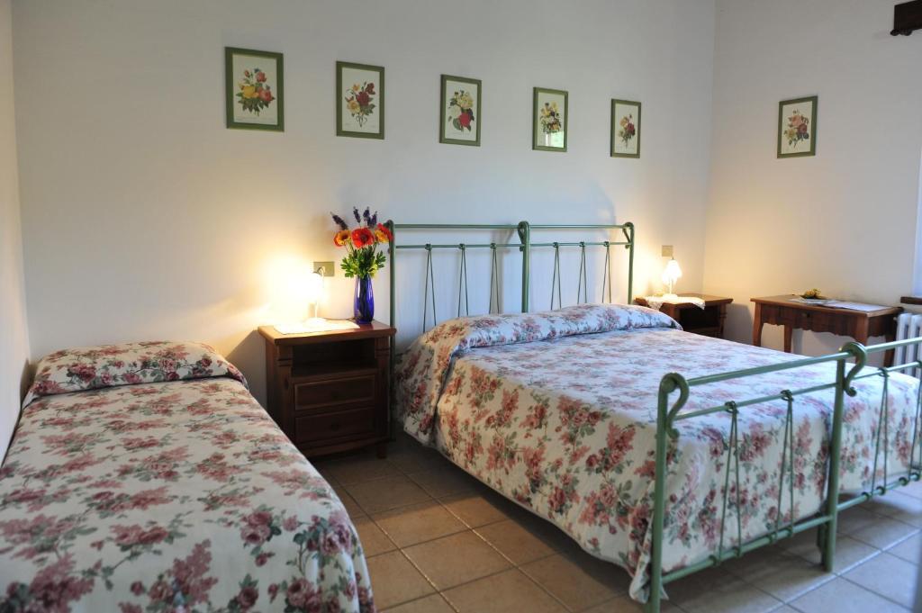 Agriturismo La Caputa Urbania Εξωτερικό φωτογραφία